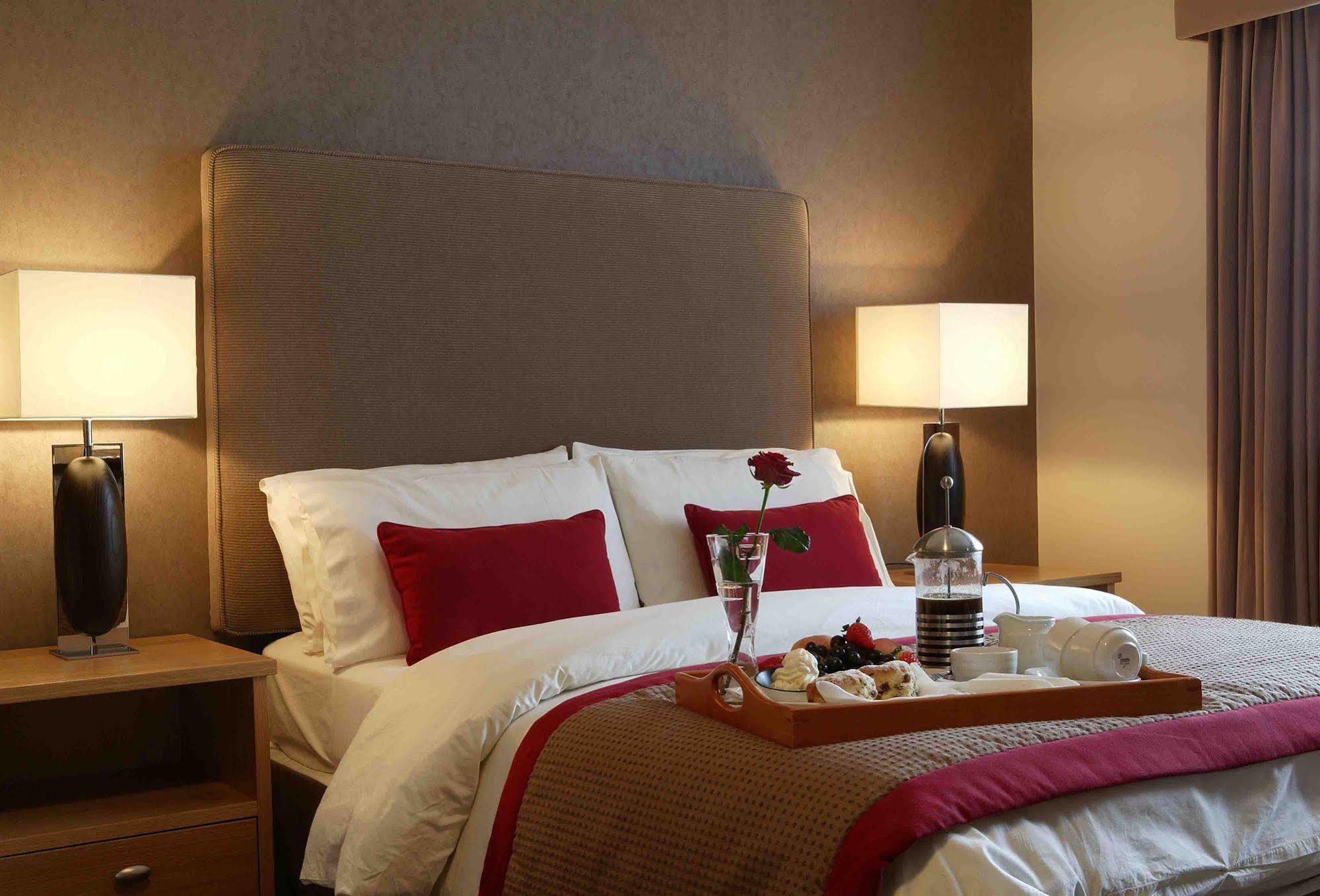 Killarney Oaks Hotel Экстерьер фото
